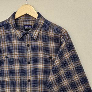 Patagonia Organic Cotton Button Down M